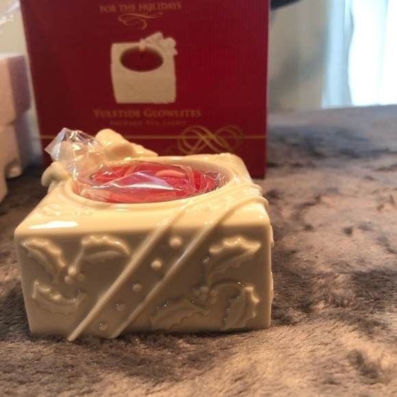 LENNOX‎ for the holidays Yuletide glow lights present tea light holder - Picture 6 of 7
